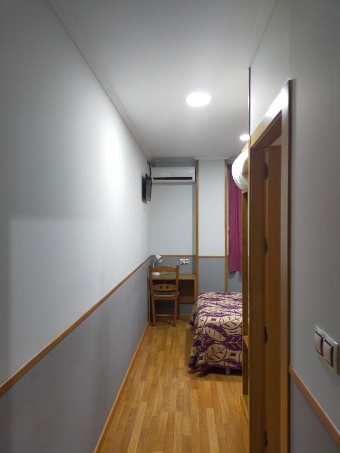 Hostal Banderas Fuensanta de Martos Dış mekan fotoğraf