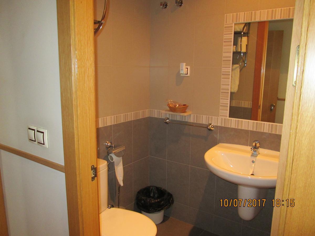 Hostal Banderas Fuensanta de Martos Dış mekan fotoğraf