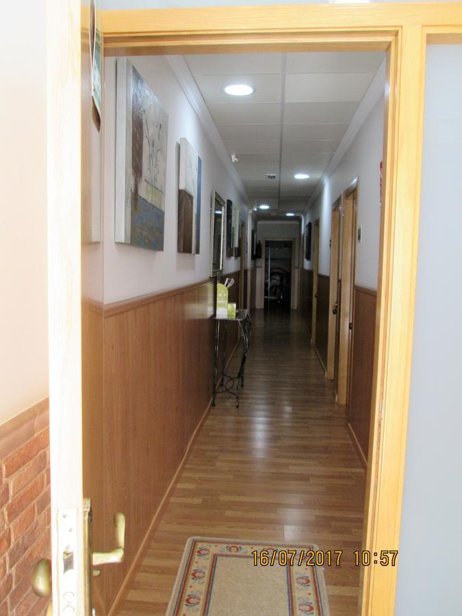 Hostal Banderas Fuensanta de Martos Dış mekan fotoğraf